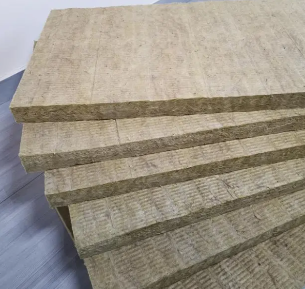 什么是巖棉板？巖棉板有什么特點(diǎn)呢？